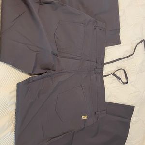 Tafford scrub bottoms. Grey. Medium.